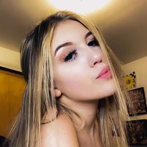 Meet your Posher, Mckenzie